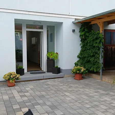 Apartment Haus Gruenwald *